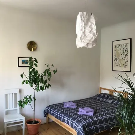 Sunrise In The Quiet Centre Apartment